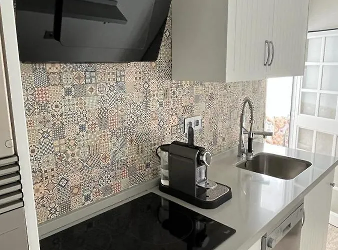 아파트 Ciudad Jardin Cuarta Planta Sin Ascensor *