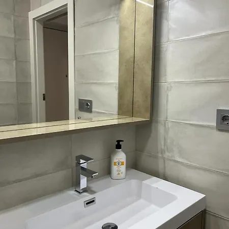 Ciudad Jardin Cuarta Planta Sin Ascensor Апартаменты