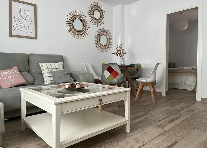 Ciudad Jardin Cuarta Planta Sin Ascensor Apartmán