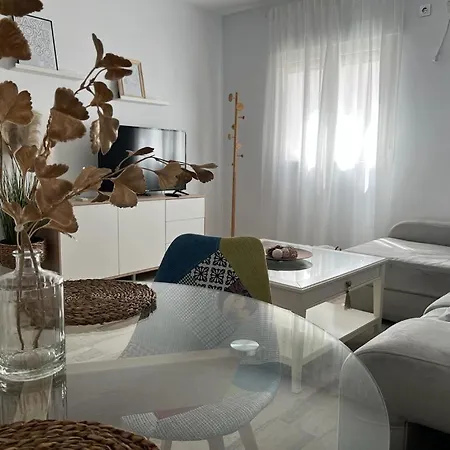 Ciudad Jardin Cuarta Planta Sin Ascensor Appartamento *