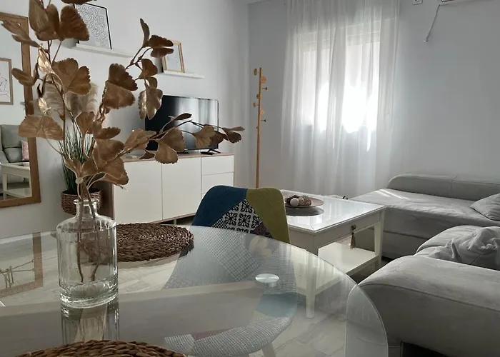 Ciudad Jardin Cuarta Planta Sin Ascensor Appartamento *